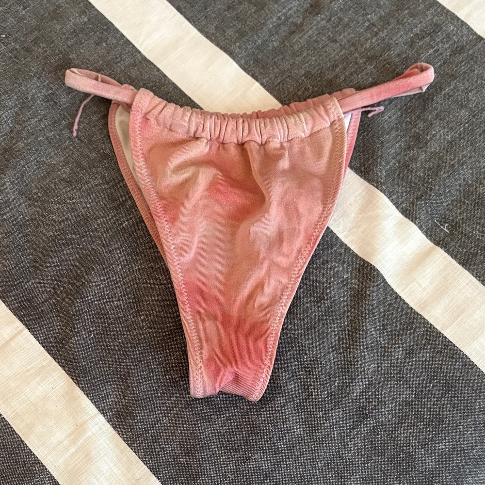 Pink Bottoms
